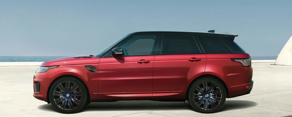 Land Rover Range Rover Sport SVR angle 11